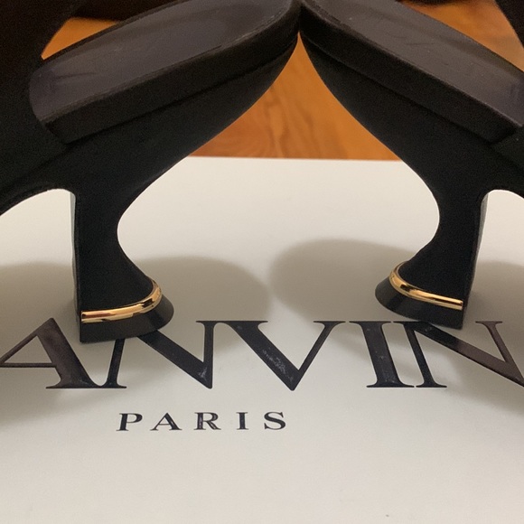 LANVIN
EMBELLISHED PUMPS !!!!SOLD!!!!! - Picture 12 of 12